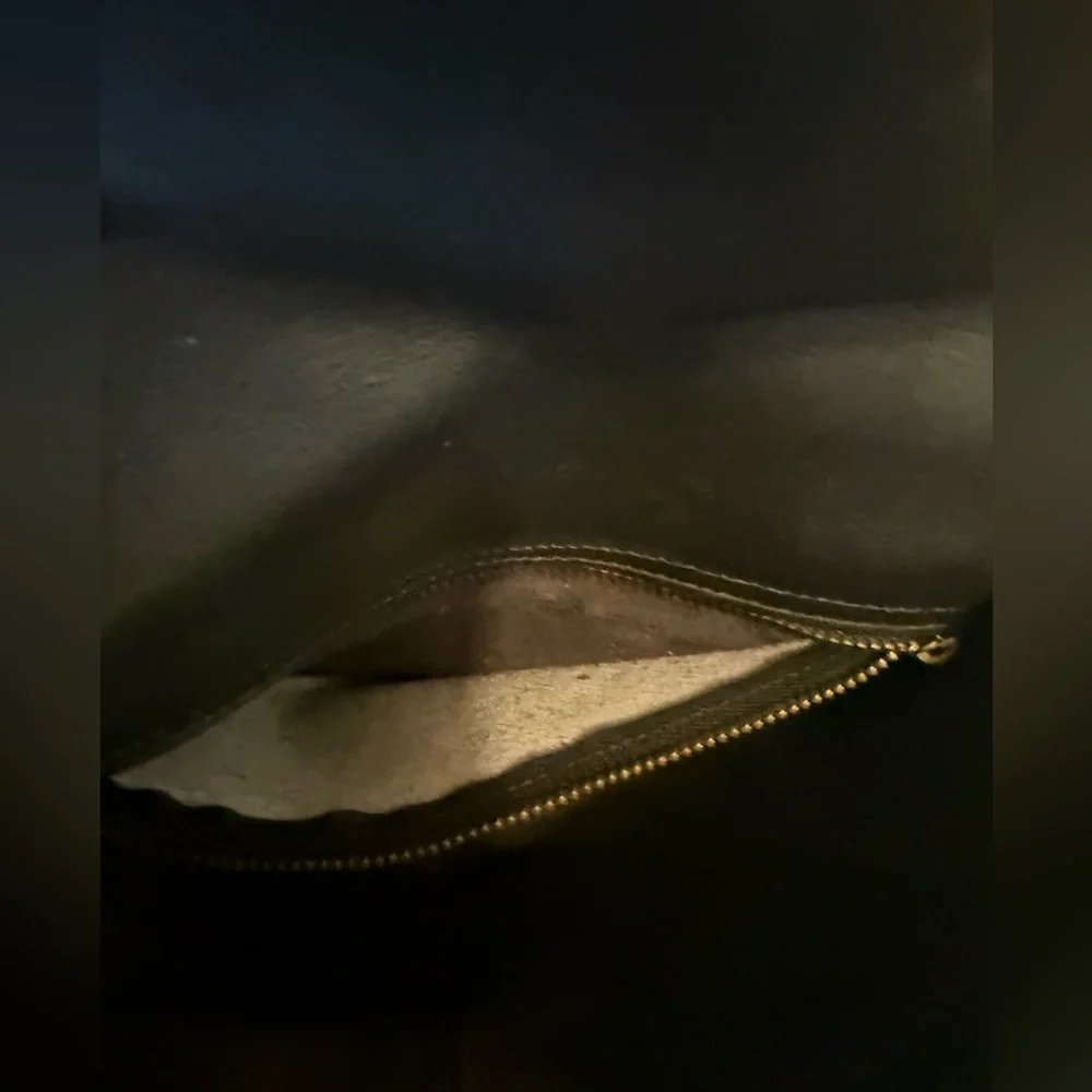 Coach Vintage Casey Black Leather Crossbody Bag USA made‎ - Picture 5 of 16